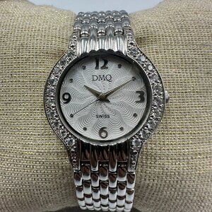 DMQ Products for Sale up to 90% Off Retail: Poshmark display picture 1